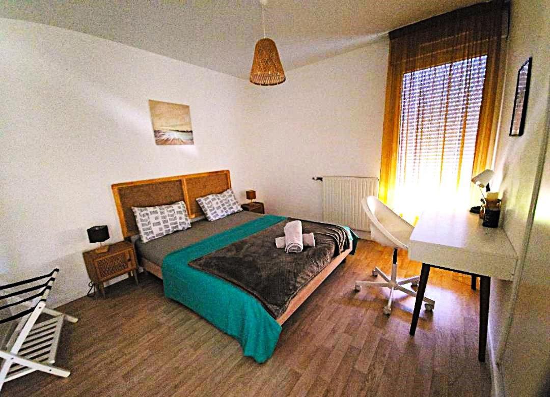 Superbe Appartement ,Proche De Paris, Dans Residence Privee , Ideal Familles, Parking Et Wifi Gratuits! ! ! Vitry-sur-Seine Exterior photo